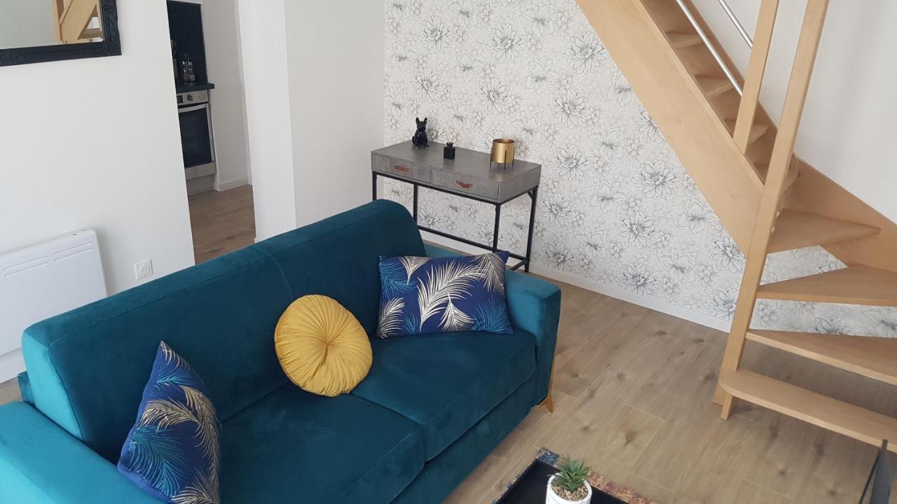 Apartament L'Aurore Doree, Duplex Renove - Parking Prive - Wifi Gratuit Saint-Quentin  Zewnętrze zdjęcie